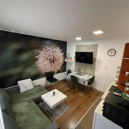 Cozy 1B Apartment Vera-Self Check In Záhřeb Exteriér fotografie